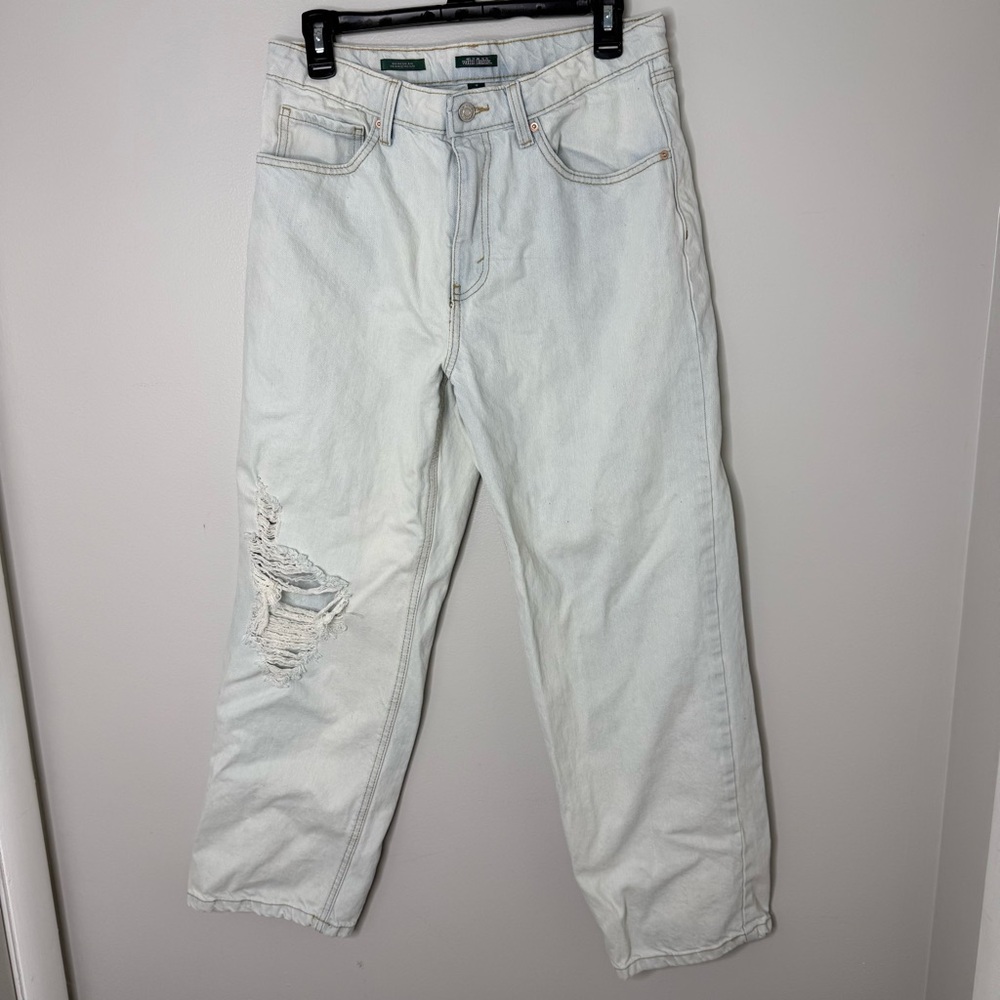 Wild Fable Women’s Size 10 Light Wash High Rise Dad Jean Distressed Knee